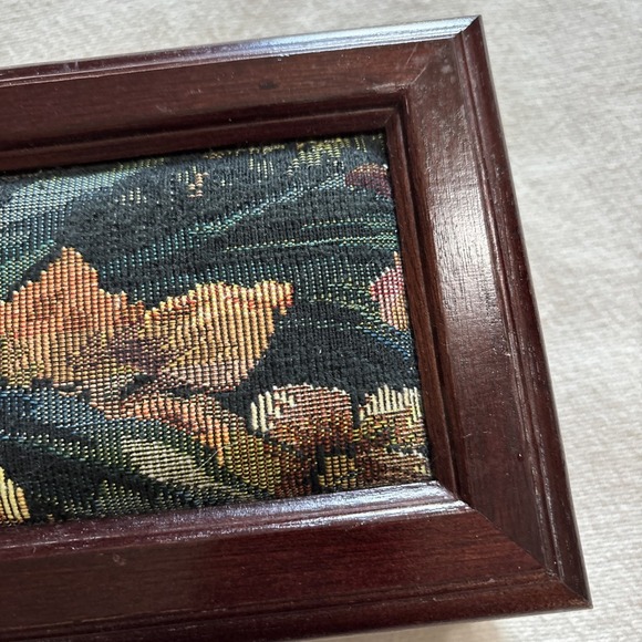 Vintage Wood Floral Tapestry Jewelry Box with Removeable Tray Mirror 8x3.5x5" - Picture 9 of 16
